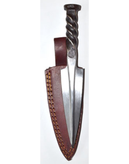 10" Spear athame