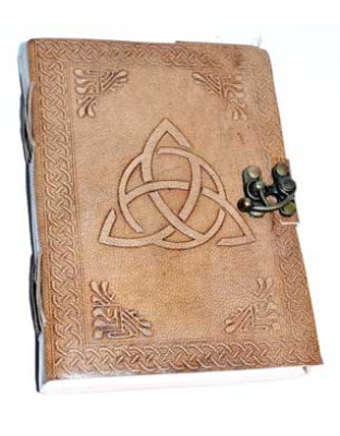 5" x 7" Triquetra leather w/ Latch