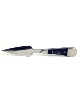 Bosom athame