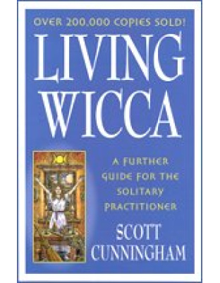 Living Wicca   by Scott Cunningham
