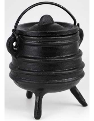 Ribbed cast iron cauldron 3"