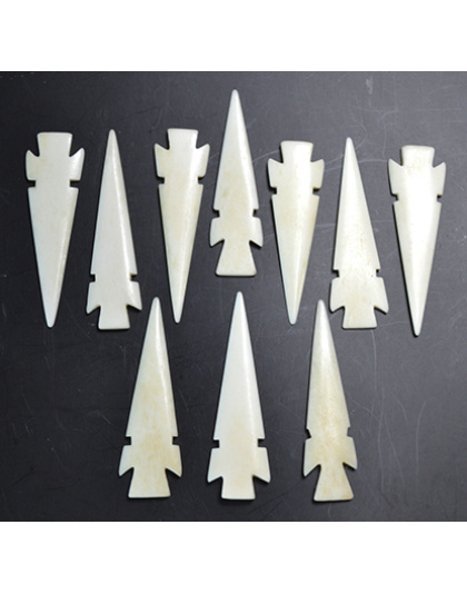 (set of 10) ~3" Arrowhead Bone